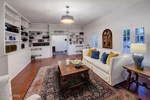 Living - 2020 E 4th St, Tucson, AZ 85719 photo 2 of 8