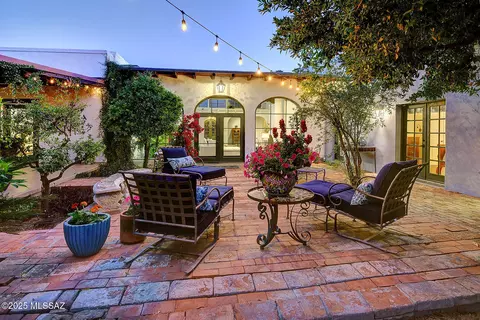 Exterior - 2020 E 4th St, Tucson, AZ 85719 photo 9 of 17