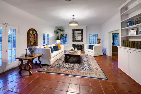 Living - 2020 E 4th St, Tucson, AZ 85719 photo 1 of 8