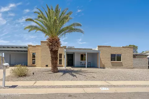 415 N Gene Dr, Tucson, AZ 85710