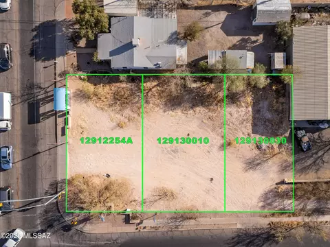 938 E Silverlake Rd, Tucson, AZ 85713