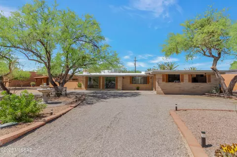 2625 N Avenida Empalme, Tucson, AZ 85715