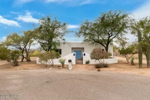 9131 N Shiraz Pl, Tucson, AZ 85742