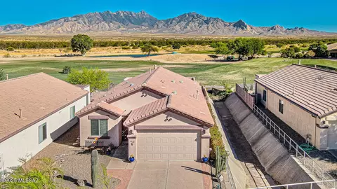 543 W Royal Troon Pl, Green Valley, AZ 85614