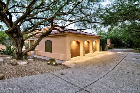Exterior - 7222 E Desert Moon Loop, Tucson, AZ 85750 photo 6 of 13