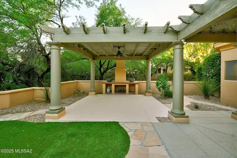 Exterior - 7222 E Desert Moon Loop, Tucson, AZ 85750 photo 9 of 13