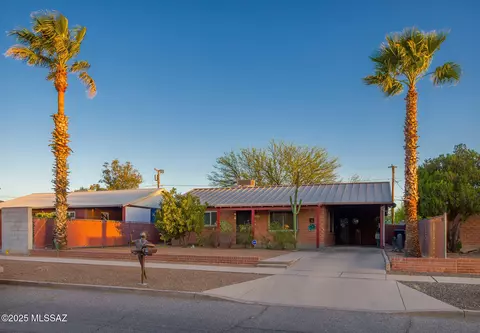2348 E 20th St, Tucson, AZ 85719