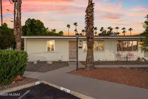 474 N Silverbell Rd, Tucson, AZ 85745