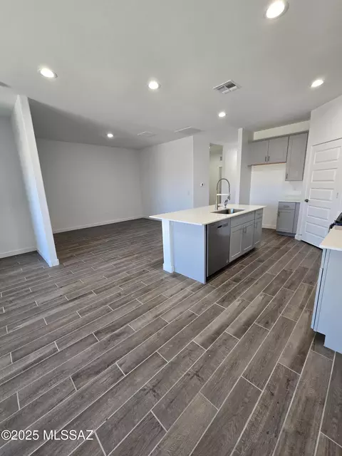 13971 E Crotalus Way E, Vail, AZ 85641 photo 3