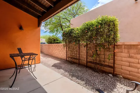 Exterior - 10594 E Marchetti Loop, Tucson, AZ 85747 photo 3 of 5