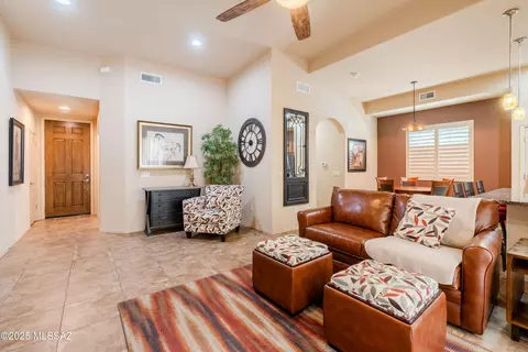 Living - 10594 E Marchetti Loop, Tucson, AZ 85747 photo 2 of 2