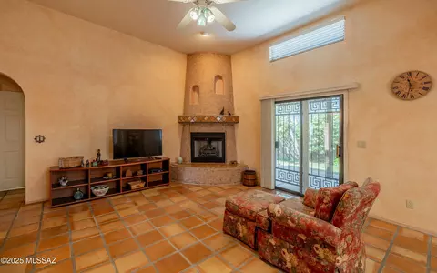 Living - 11041 E Luster Light Pl, Tucson, AZ 85748 photo 1 of 1