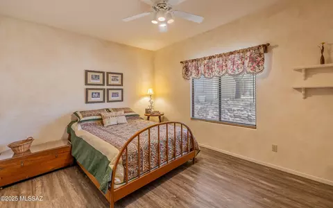 Bedroom - 11041 E Luster Light Pl, Tucson, AZ 85748 photo 5 of 6
