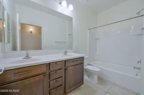 Bath - 12260 Domnitch Dr, Vail, AZ 85641 photo 4 of 4