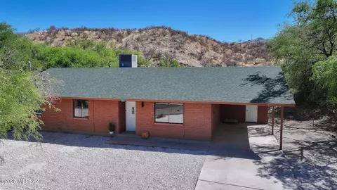 1591 Pendleton Dr, Rio Rico, AZ 85648