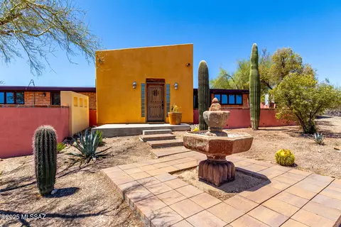 4990 N Camino De Oeste, Tucson, AZ 85745