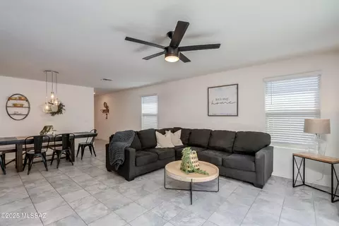 8552 E River Reserve Dr, Tucson, AZ 85710 photo 12