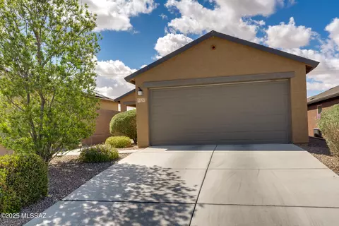 8552 E River Reserve Dr, Tucson, AZ 85710 photo 4