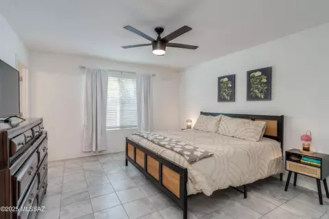 8552 E River Reserve Dr, Tucson, AZ 85710 photo 27