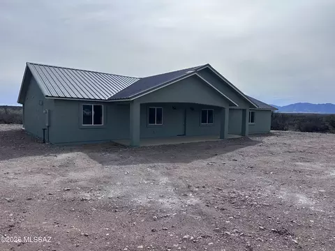 1282 E Roosevelt Rd, Huachuca City, AZ 85616