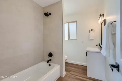Bath - 4933 E Copper St, Tucson, AZ 85712 photo 3 of 4