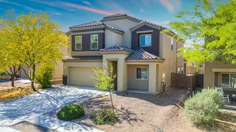 12124 E Domnitch Dr, Vail, AZ 85641