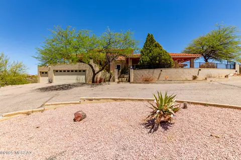 10922 Escalante Rd, Tucson, AZ 85730