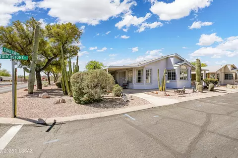 7669 W Touchstone St, Tucson, AZ 85735