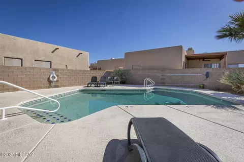 Exterior - 1538 E Painted Colt Loop, Tucson, AZ 85719 photo 14 of 15