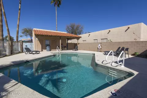 Exterior - 1538 E Painted Colt Loop, Tucson, AZ 85719 photo 12 of 15
