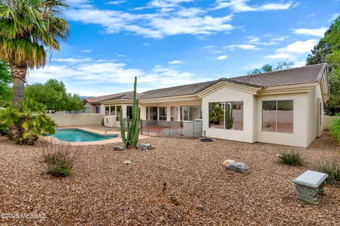 9641 E Waters Edge Pl, Tucson, AZ 85749