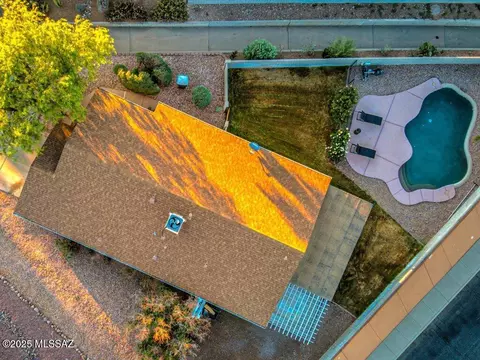 4497 S Fenwick Dr, Tucson, AZ 85730
