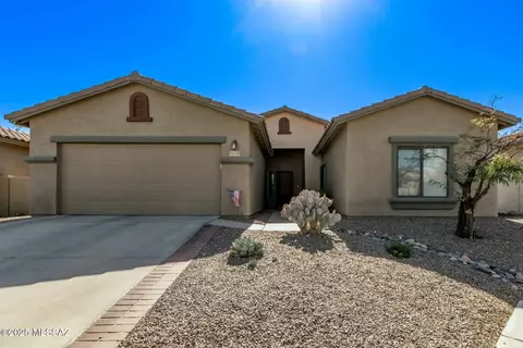 10658 E Rose Hill St, Tucson, AZ 85747