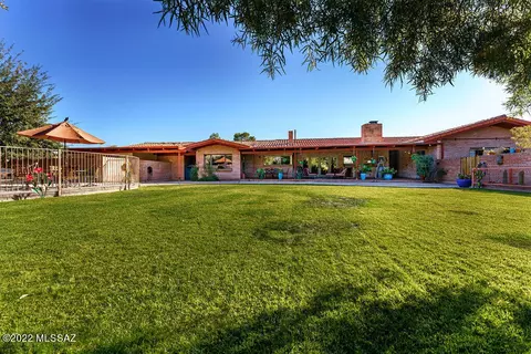 3435 E Via Guadalupe, Tucson, AZ 85716