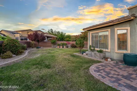 Exterior - 9224 S Big Tree Ln, Tucson, AZ 85756 photo 3 of 9