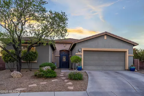 9224 S Big Tree Ln, Tucson, AZ 85756