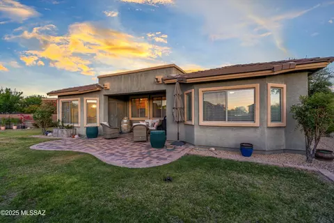 Exterior - 9224 S Big Tree Ln, Tucson, AZ 85756 photo 7 of 9