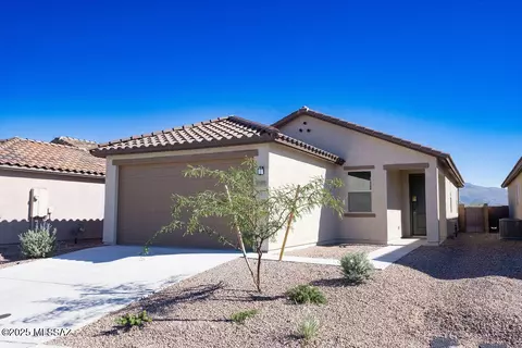 4699 S Verdin Valley Dr, Tucson, AZ 85730