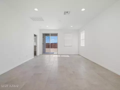 Living - 12566 E Remi Dr, Vail, AZ 85641 photo 6 of 9
