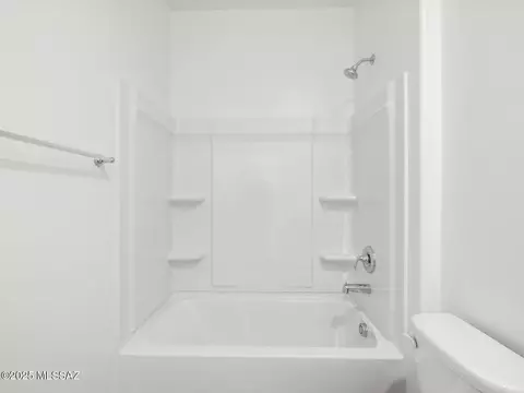 Bath - 12566 E Remi Dr, Vail, AZ 85641 photo 2 of 6
