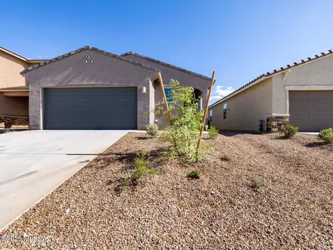 Exterior - 12566 E Remi Dr, Vail, AZ 85641 photo 5 of 7