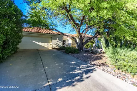 Exterior - 7361 E Riverbank Loop, Tucson, AZ 85715 photo 3 of 11