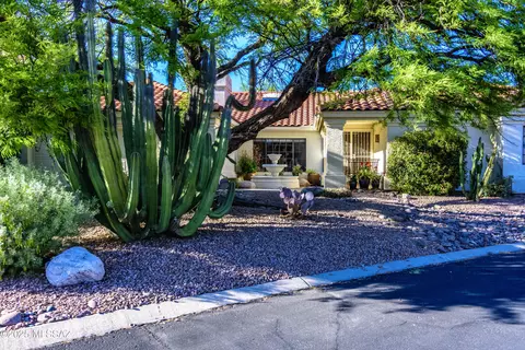 Exterior - 7361 E Riverbank Loop, Tucson, AZ 85715 photo 2 of 11