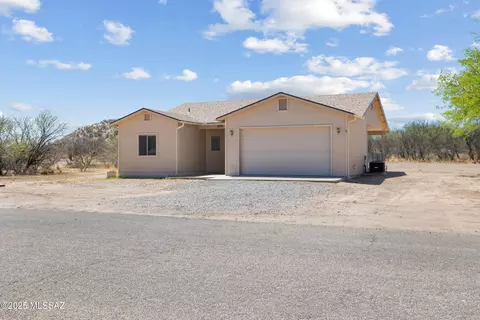 2290 N Sunset Ave, Benson, AZ 85602