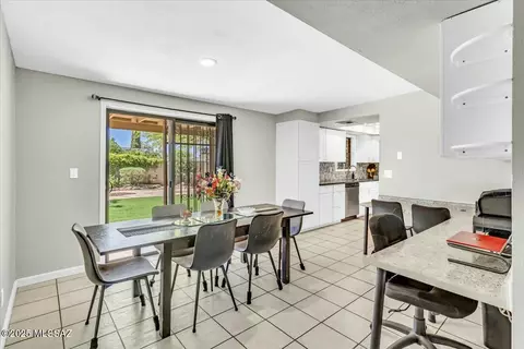 Dining - 7470 E 38th St, Tucson, AZ 85730 photo 1 of 3