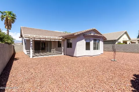 Exterior - 10158 E Watson Dr, Tucson, AZ 85730 photo 3 of 5
