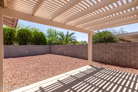 Exterior - 10158 E Watson Dr, Tucson, AZ 85730 photo 2 of 5