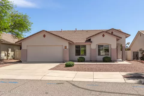 10158 E Watson Dr, Tucson, AZ 85730