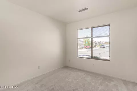 Bedroom - 10158 E Watson Dr, Tucson, AZ 85730 photo 4 of 4