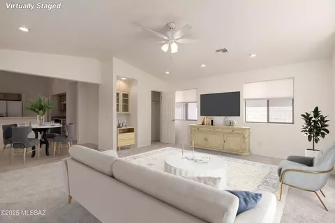 Living - 10158 E Watson Dr, Tucson, AZ 85730 photo 3 of 5
